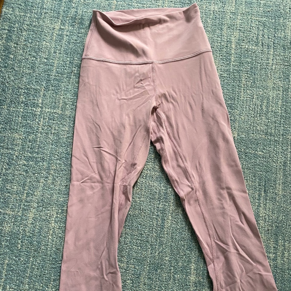 Lululemon pink leggings